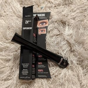 IT Superhero Mascara